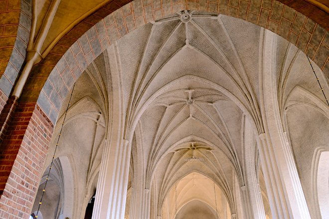%_tempFileNamevasteras_domkyrka_vastmanland_2603235255_skogedal%